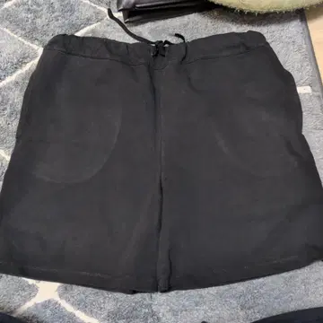 A.P.C. 블랙 숏팬츠 XL