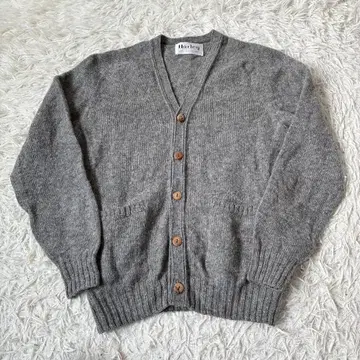 할리 오브 스코틀랜드 가디건 스코틀랜드제