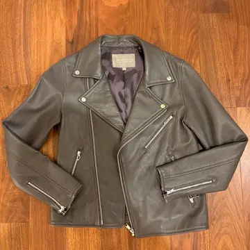 그레이 가죽 라이더 자켓
