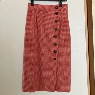 질스튜어트 빨간색 체크 타이트 스커트