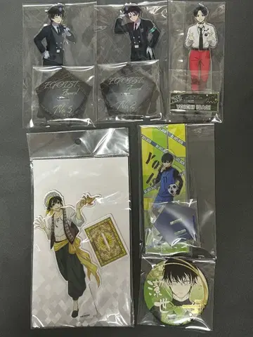 블루 록 이사기 요이치 & 바치라 메구루 아크릴 스탠드 캔뱃지 묶음 판매