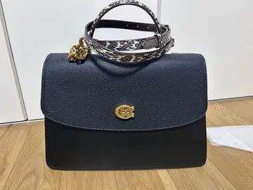 네이비 블랙 핸드백/숄더백