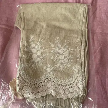 새상품 사만사 모스모스 SM2 밑단 레이스 속바지 아이보리