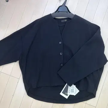 Aga 블랙 노카라 자켓 미사용 새상품