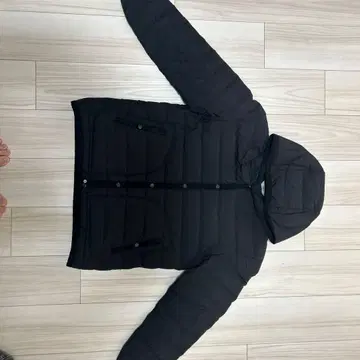 다케오 키쿠치 다운 자켓