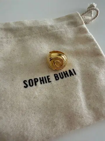 SOPHIE BUHAI Nautilus Ring 노틸러스 반지