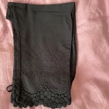 새상품 사만사 모스모스 SM2 밑단 레이스 속바지 블랙