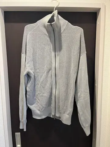 EMPORIO ARMANI 아르마니 가디건