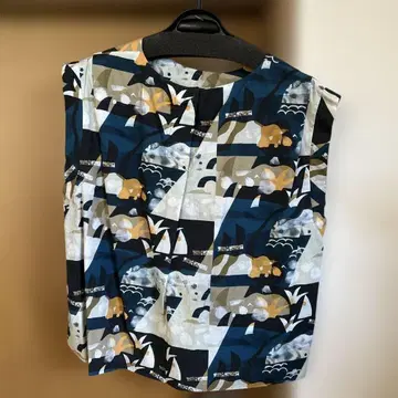 23구 기하학 패턴 반팔 셔츠 사이즈 44