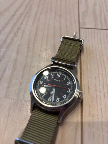 레어 Timex 아날로그 손목시계 블랙/카키 별주 모델