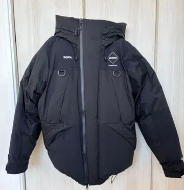 [ 레어 ] FCRB DOWN BENCH PARKA 다운 자켓