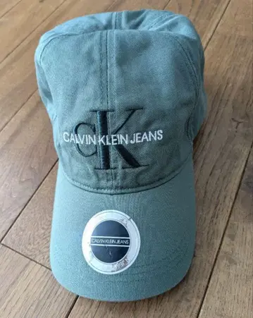 CALVIN KLEIN JEANS 그린 야구 모자