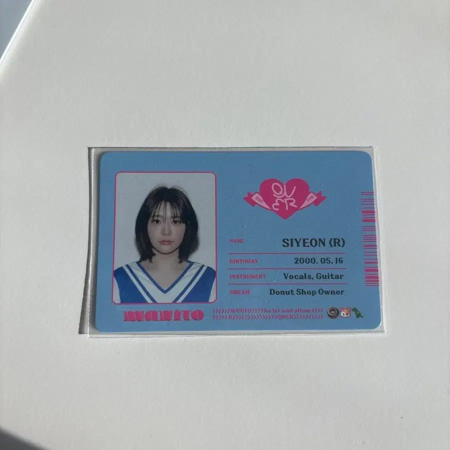 QWER 시연 마니또 포토카드 | Buy from Bunjang via Kfriday Proxy