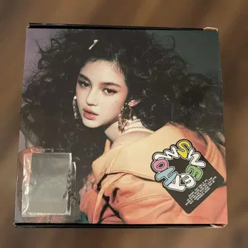 New Jeans How Sweet & Bubble Gum