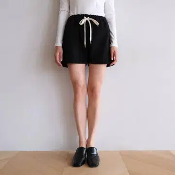 새상품 SeaRoomlynn 허리 개더 Canvas 숏팬츠 M