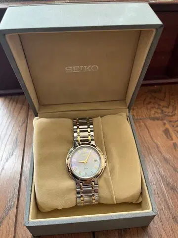 손목시계 작동품 세이코 SEIKO 솔라 V145-0D40 설명서 있음