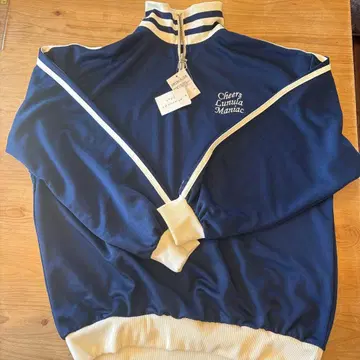 AS KNOW AZ 상의 새상품