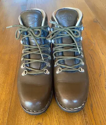 MERRELL WILDERNESS 머렐 윌더니스 마운틴 부츠