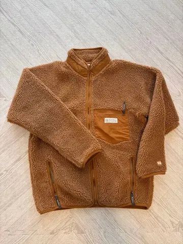 러셀 애슬레틱 브라운 플리스 자켓