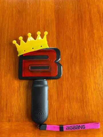 BIGBANG 일본 공식 응원봉 초기형 레어템