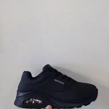 235] 스케쳐스 우노 스탠드온에어 와이드 트리플블랙ㅡ단종매물,최저가