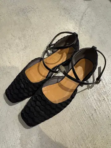 가을/겨울 블랙 플랫슈즈 앵클 스트랩