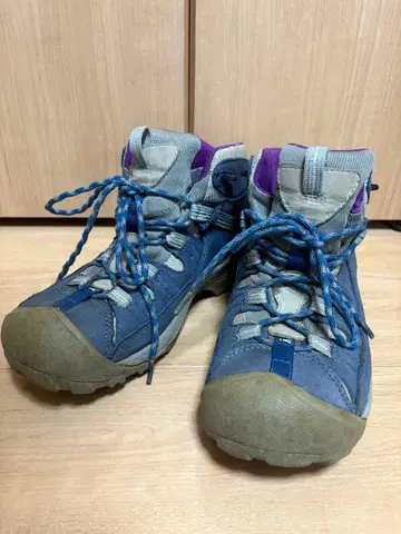 [ 특가 ] KEEN 킨 미드컷 트레킹 슈즈 26