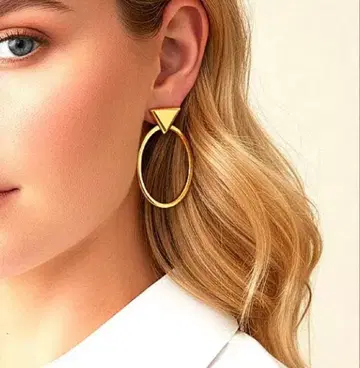 [ Monet ] 빈티지 80s 빅 사이즈 골드톤 후프 귀찌