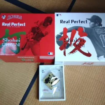 엔젤스 오타니 쇼헤이 피규어 투타 세트입니다.