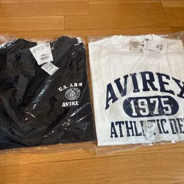 AVIREX M 사이즈 티셔츠와 블랙 상의 2종 세트