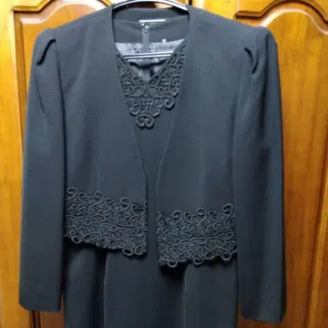 블랙 원피스 정장 레이스 장식 포함