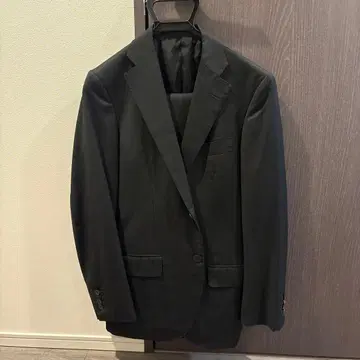 TOMORROWLAND 블랙 수트 110's & Mohair