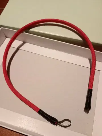 새상품급 acca 머리띠