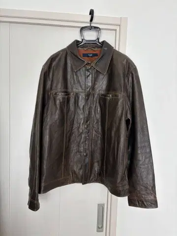 GAP 가죽 자켓 분위기