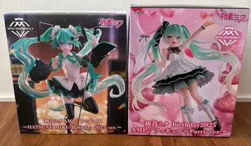 [미개봉 새상품] 하츠네 미쿠 벌스데이 피규어 2개 세트