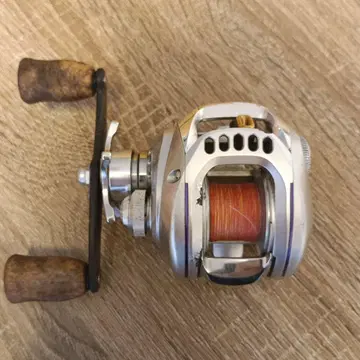 HLC 베이트 낚시릴 실버