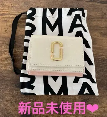 MARC JACOBS 마크 제이콥스 더 유틸리티 3단 폴더형 지갑