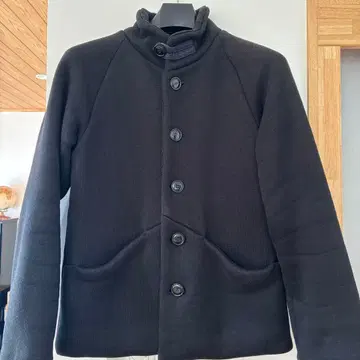 [ 가격 인하 ] BLUE BLUE JAPAN 버튼 달린 블랙 자켓