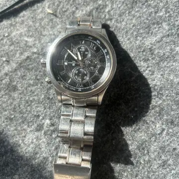 크로노그래프 블랙 다이얼 스테인리스