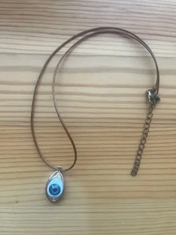 눈물형 펜던트 목걸이