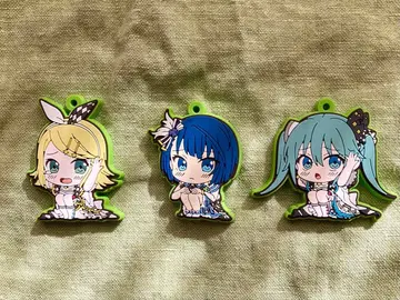 하츠네 미쿠 카가미네 린 키리타니 하루카 키링 세트