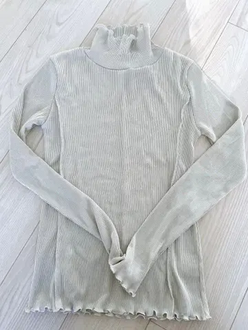 BEAUTY&YOUTH 멜로우 스티치 터틀넥 티셔츠