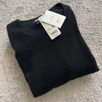 [ 미사용 새상품 택 포함 ] 유니클로 캐시미어 크루넥 스웨터 블랙