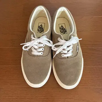 VANS 베이지 스웨이드 로우컷 스니커즈