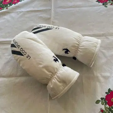 르꼬끄 스포르티브 골프 미튼 화이트