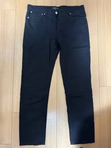 A.P.C 다크 네이비 팬츠