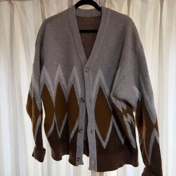 아가일 무늬 가디건