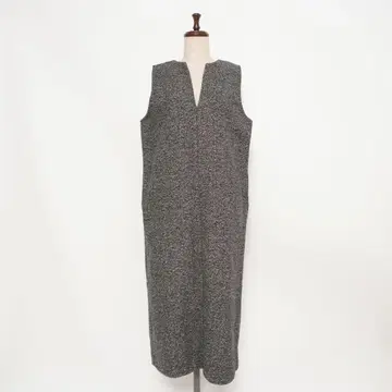 세드니 키넥 트위드 원피스 슬리브리스 종아리 기장 블랙 S*HD436