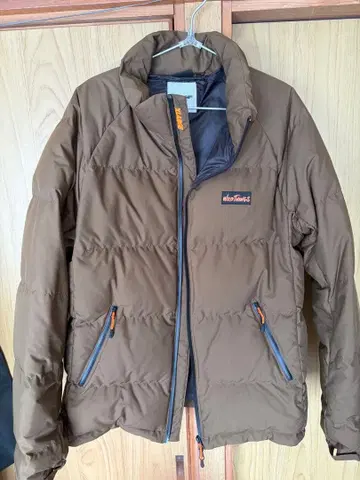 XL 사이즈 엑스트라지 와일드 띵스 다운 자켓 x-large