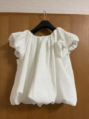 acka 드레이프 볼륨 탑스